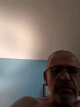 geilerschwanz64 online show from 02/27/25, 11:04