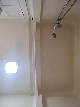 Snapshot of geilerschwanz64 chatting on 12/15/25, 08:02 geilerschwanz64 online show from 12/15/25, 08:02