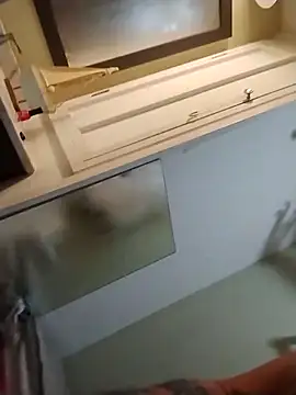 Snapshot of geilerschwanz64 chatting on 12/17/25, 07:53 geilerschwanz64 online show from 12/17/25, 07:53