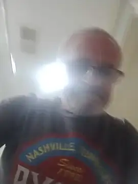 Snapshot of geilerschwanz64 chatting on 05/31/26, 03:30 geilerschwanz64 online show from 05/31/26, 03:30