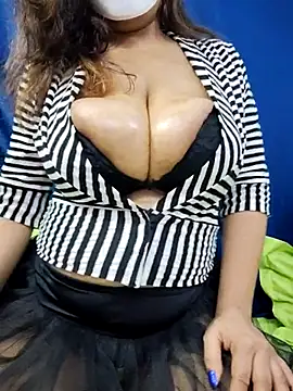 XXHOTSEX69 online show from 03/21/25, 05:56