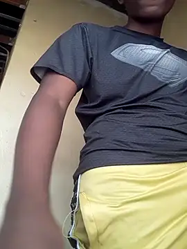 Snapshot of Sweet___Dick chatting on 09/10/25, 09:42 Sweet Dick online show from 09/10/25, 09:42