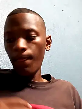 Snapshot of Sweet___Dick chatting on 12/14/25, 08:57 Sweet Dick online show from 12/14/25, 08:57