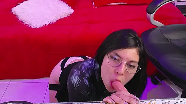 xihomy  online show from 01/29/25, 11:04