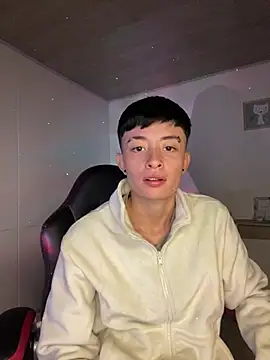nico 18x online show from 01/15/25, 01:45