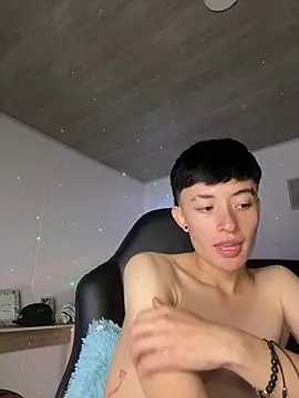 nico 18x online show from 01/17/25, 05:32