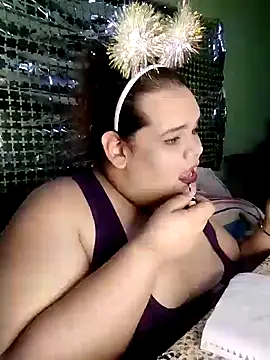 GeovanaLiveHot online show from 12/22/24, 08:16