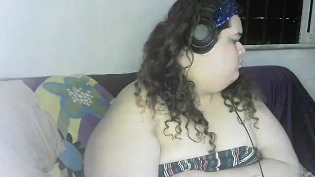 GeovanaLiveHot online show from 02/21/25, 06:51