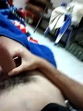 Snapshot of Imtoop22cm chatting on 10/05/25, 01:15 Imtoop22cm online show from 10/05/25, 01:15