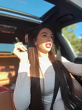 LaraVegas  online show from 09/24/25, 05:44