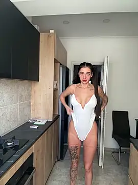 LaraVegas  online show from 10/25/25, 06:10