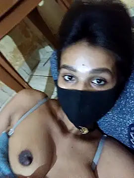 Hoty girl 143 online show from 03/02/25, 10:14
