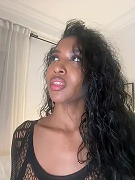 IamCrystal2 online show from 05/17/26, 07:54