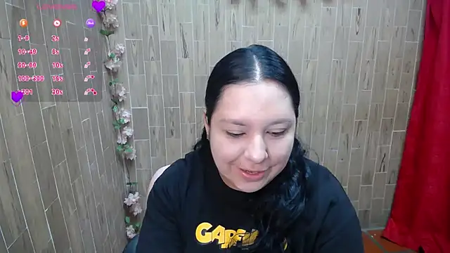 solyeria online show from 10/18/25, 02:14