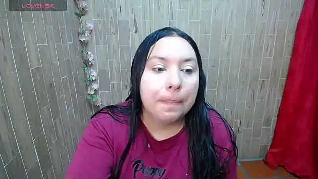 solyeria online show from 11/08/25, 01:39