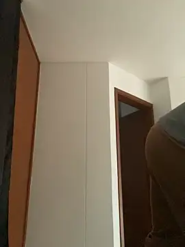 Snapshot of jimmykein_1 chatting on 02/23/25, 02:04 jimmykein 1 online show from 02/23/25, 02:04