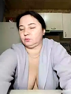 Holly-69 online show from 01/01/25, 10:13