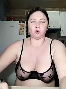 Holly-69 online show from 01/24/25, 09:05
