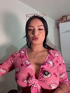 missycanoo online show from 06/12/26, 02:21