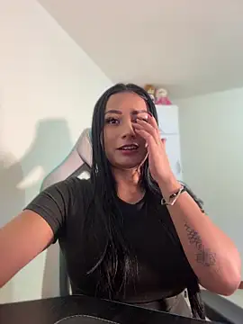 missycanoo online show from 06/17/26, 01:52