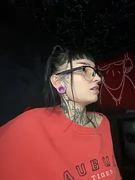 Annie LS online show from 03/22/25, 05:31