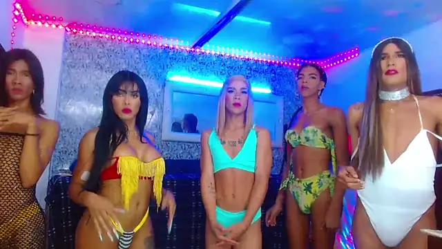 hotgirlsbitchesxxx online show from 03/13/25, 06:37
