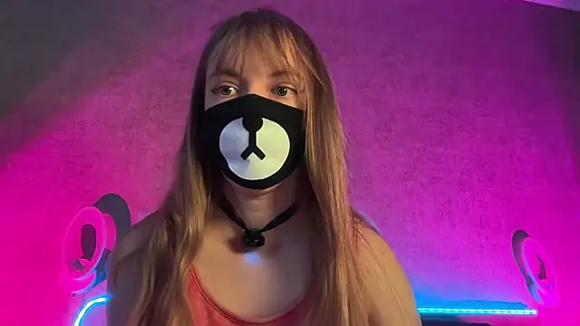 Your Little Bear online show from 06/12/26, 04:22