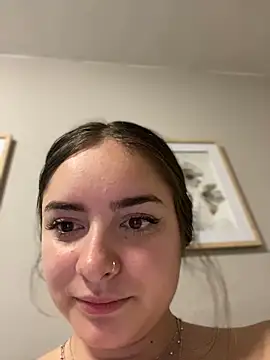 imlindapink online show from 01/10/25, 10:04