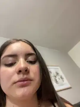 imlindapink online show from 01/14/25, 07:43