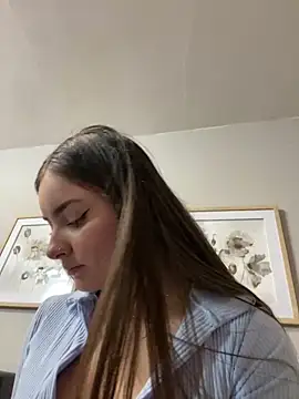 imlindapink online show from 01/21/25, 06:12