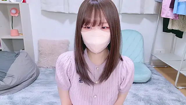 328 mitsuha online show from 02/07/25, 12:17