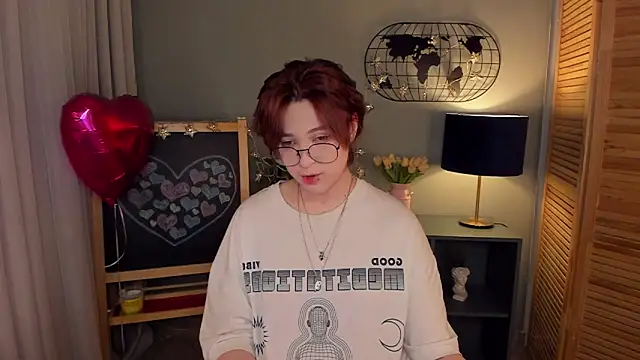 fiamoory online show from 02/19/25, 01:29