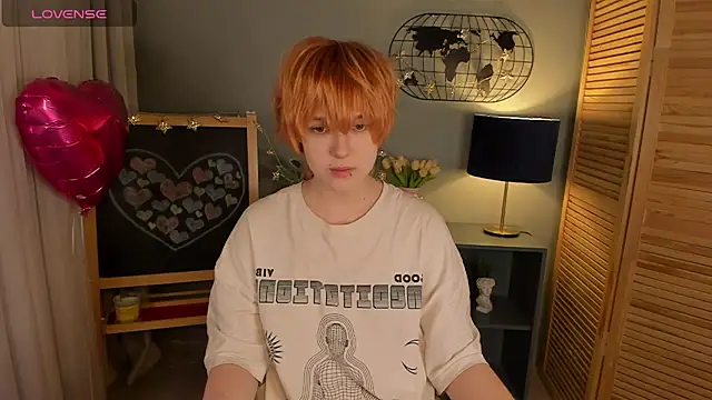 fiamoory online show from 02/23/25, 07:44