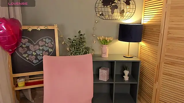 fiamoory online show from 03/01/25, 07:19