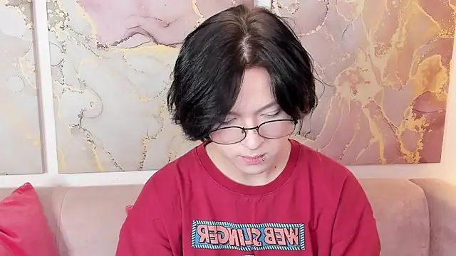 fiamoory online show from 10/17/25, 06:05