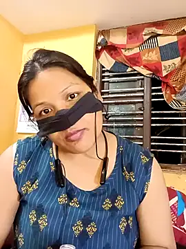 Radhikadavi879 online show from 02/16/25, 07:38