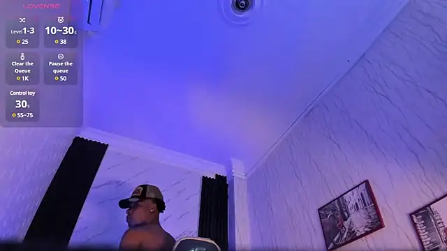 Snapshot of TOWERS21_ chatting on 12/06/24, 09:13 TOWERS21 online show from 12/06/24, 09:13