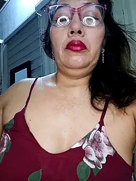 anniecoopeer online show from 02/02/25, 01:34