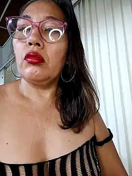 anniecoopeer online show from 02/08/25, 03:53