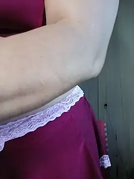 anniecoopeer online show from 07/16/26, 10:54