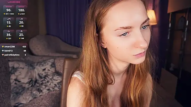 EsmaCarll online show from 01/12/25, 02:24