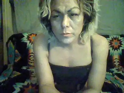 HoneyBdaQueen online show from 01/25/25, 10:29