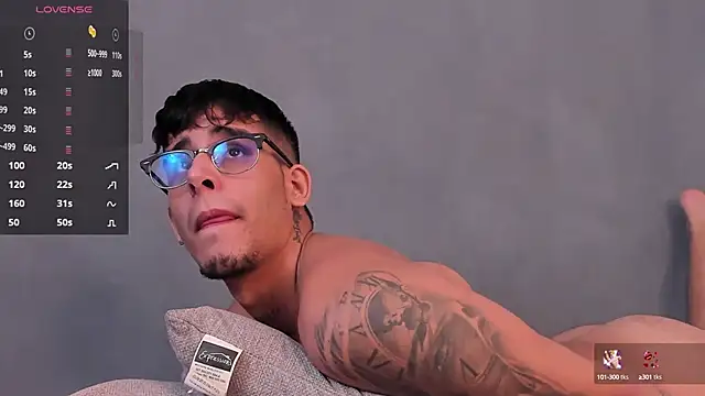 iamcamiloo  online show from 01/16/25, 10:21
