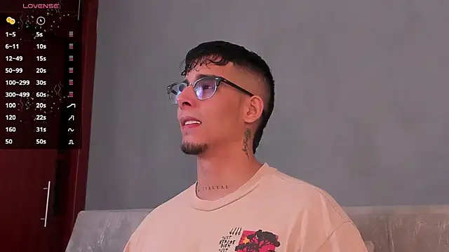 iamcamiloo  online show from 01/18/25, 05:20