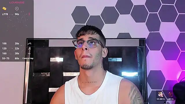 iamcamiloo  online show from 02/07/25, 04:37