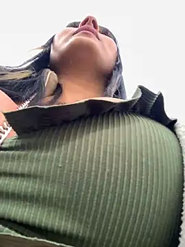 cami leon online show from 01/30/25, 09:14