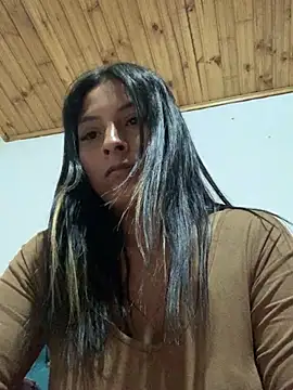 cami leon online show from 02/23/25, 04:46