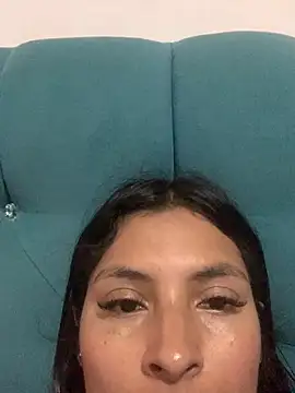 cami leon online show from 02/24/25, 07:41