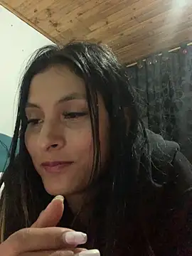 cami leon online show from 03/03/25, 02:04