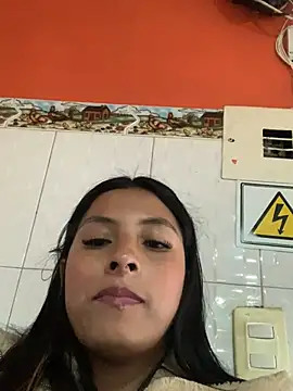 cami leon online show from 03/06/25, 09:09